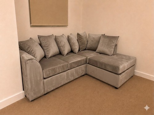 Seater silver color plush - ,